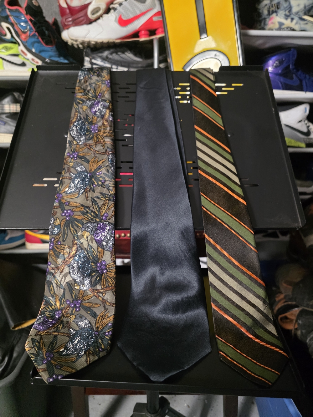 🔥 Set of Men's Neckties in Black, Olive Stripes & Floral
